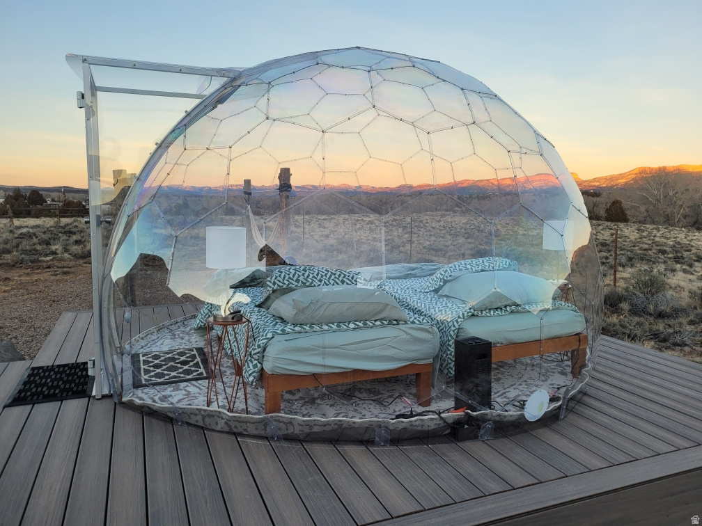 152 W BRYCE GATE CIR Hatch, UT 84735