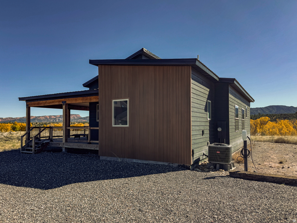 152 W BRYCE GATE CIR Hatch, UT 84735