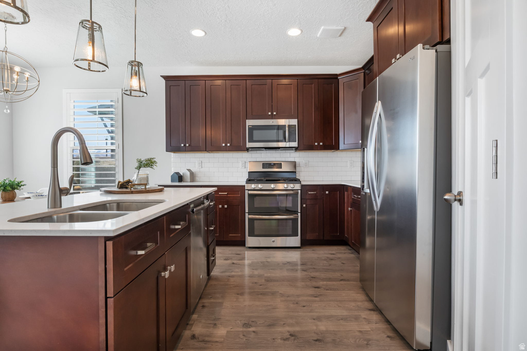 6122 W LAKE AVE South Jordan, UT 84009