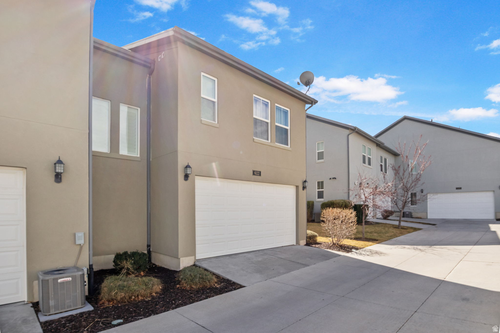 6122 W LAKE AVE South Jordan, UT 84009