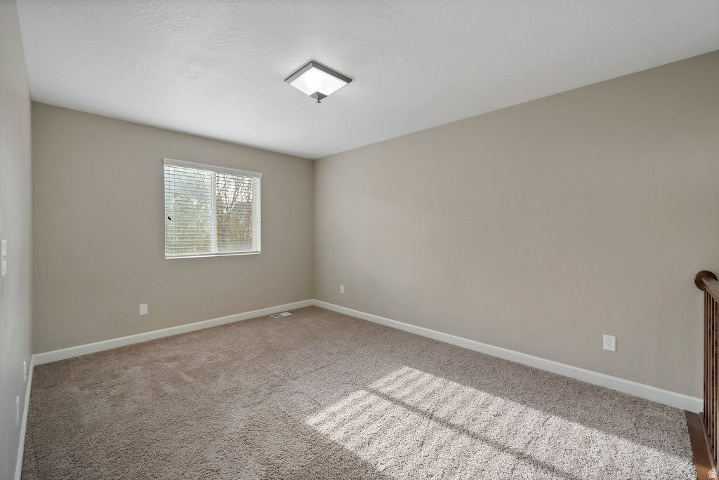 11184 S HEATHER GROVE LN South Jordan, UT 84095