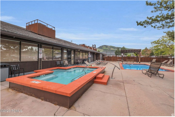 2305 SIDEWINDER DR #911 Park City, UT 84060