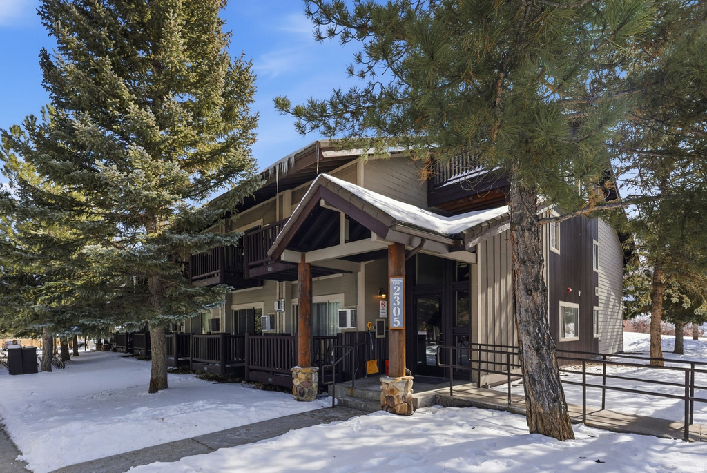 2305 SIDEWINDER DR #911 Park City, UT 84060