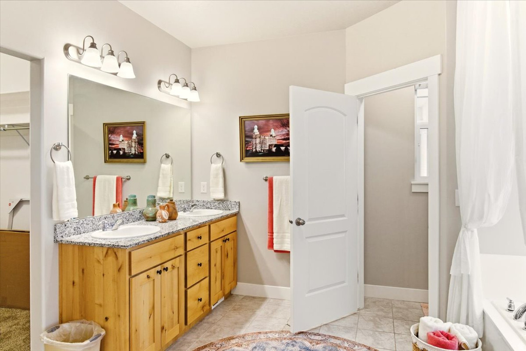 274 E ARDIES AVE #2B Spanish Fork, UT 84660