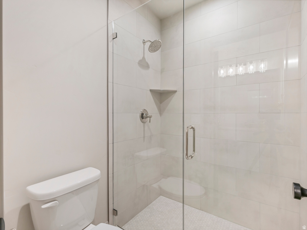 9637 S TANNENBAUM CV Sandy, UT 84092