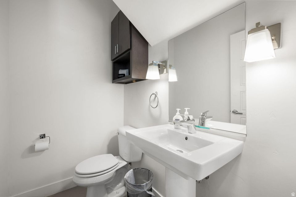 1122 S 1790 W #17 St George, UT 84770