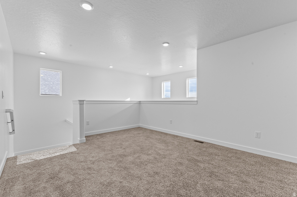 189 W LEVENGROVE DR #213 Lehi, UT 84048