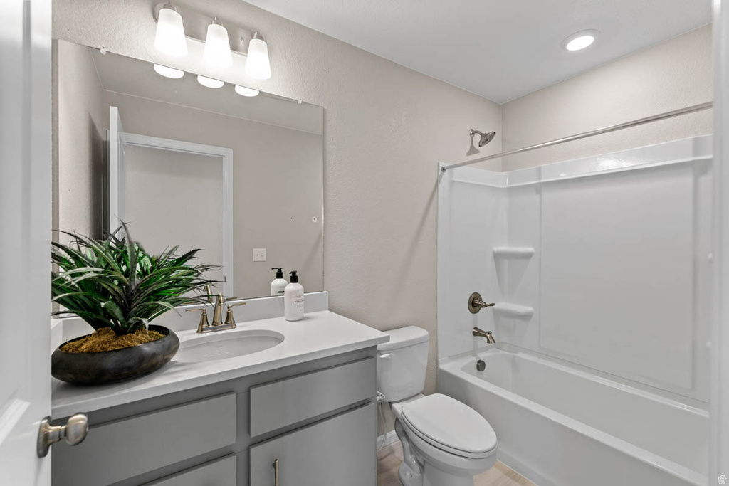 455 E KANAB CREEK DR Saratoga Springs, UT 84045