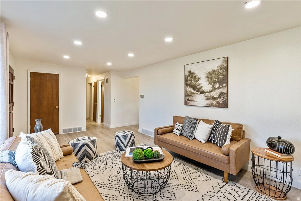 3355 W MEADOWBROOK DR Salt Lake City, UT 84119