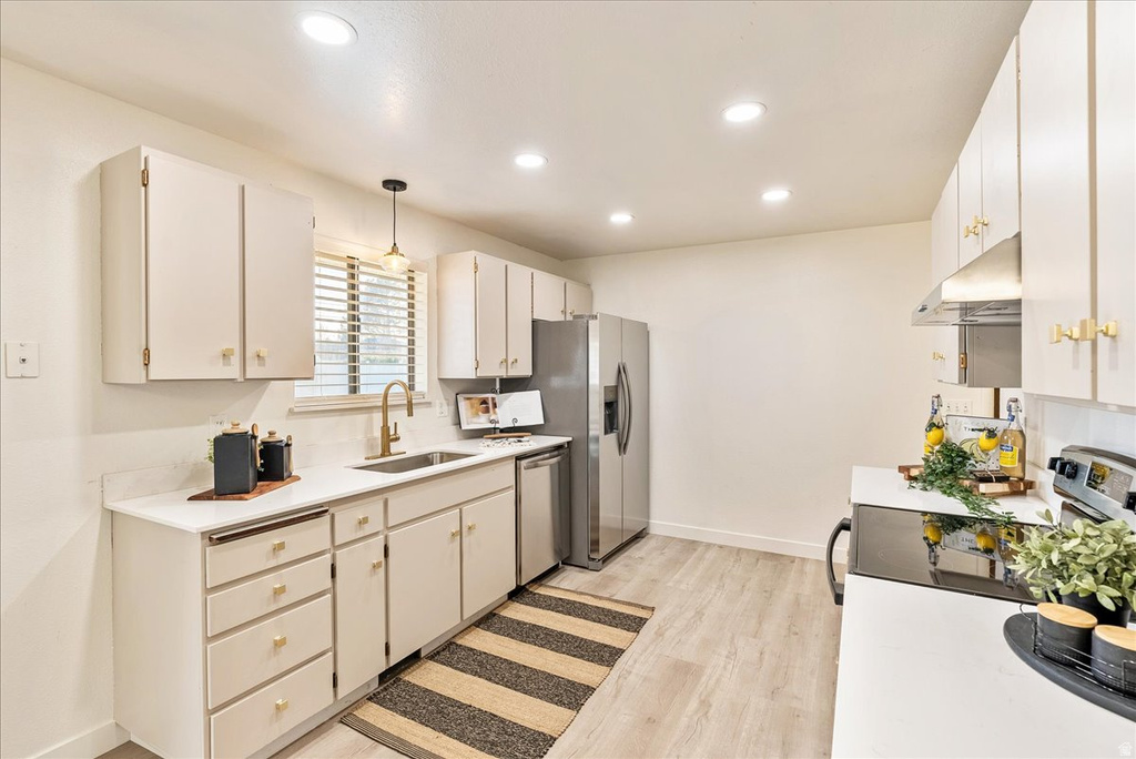 3355 W MEADOWBROOK DR Salt Lake City, UT 84119