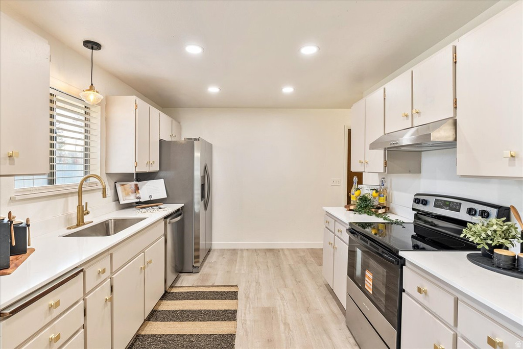 3355 W MEADOWBROOK DR Salt Lake City, UT 84119