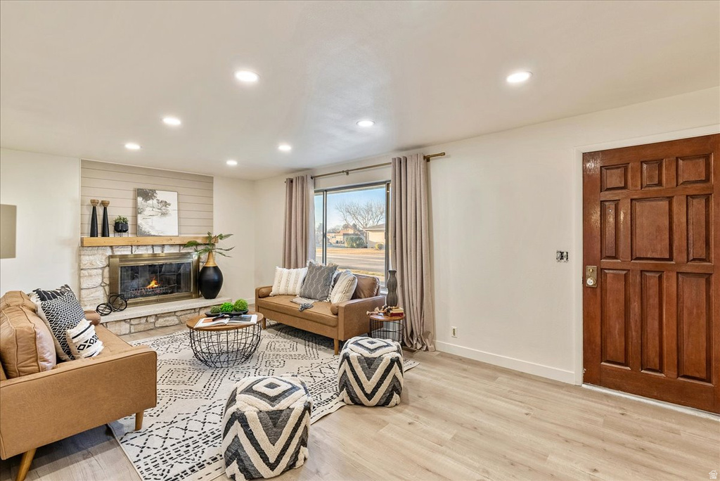 3355 W MEADOWBROOK DR Salt Lake City, UT 84119