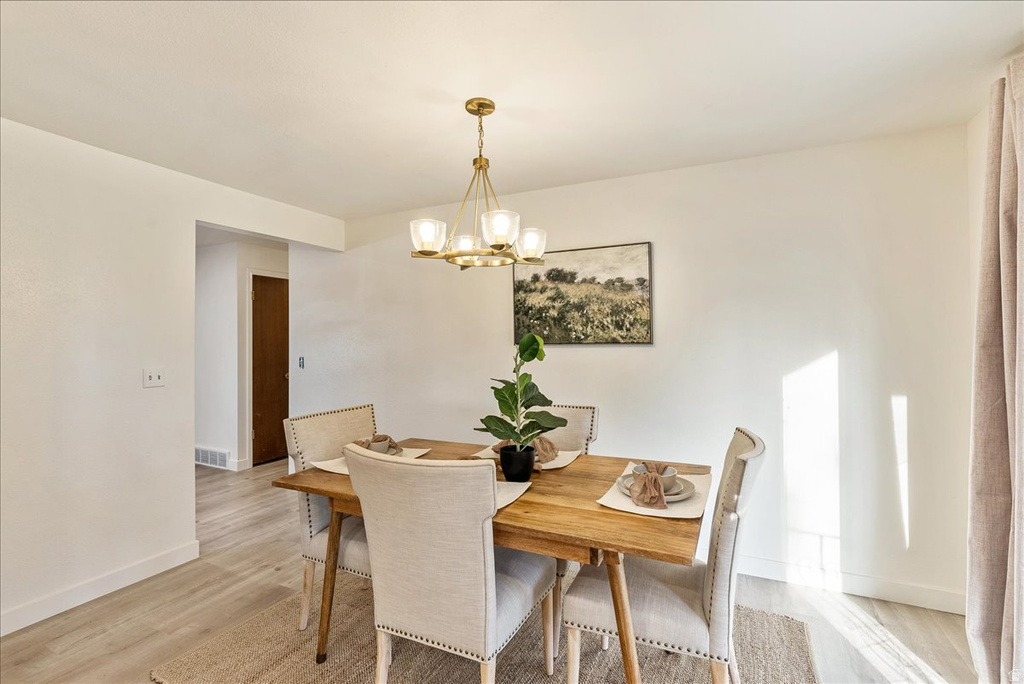 3355 W MEADOWBROOK DR Salt Lake City, UT 84119