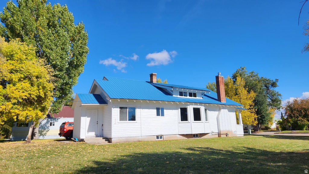 149 N MAIN ST Paris, ID 83261