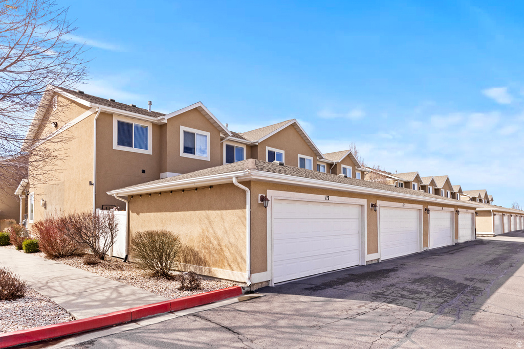 255 W 2700 N #12 Pleasant View, UT 84414