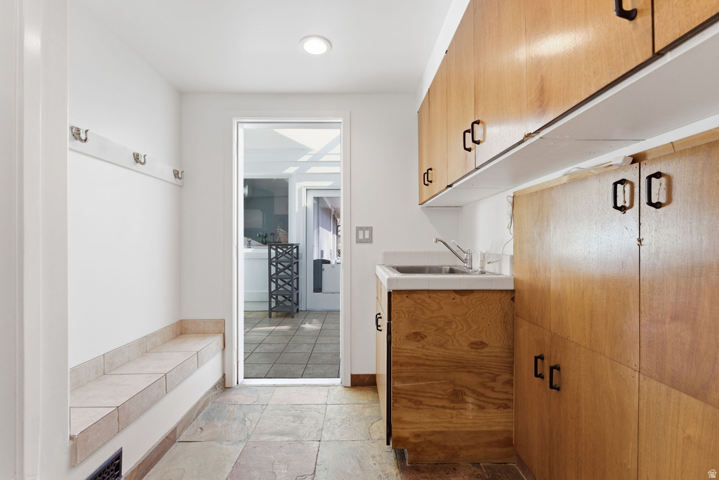 5575 S MERLYN CIR Holladay, UT 84117