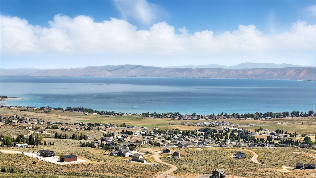 3436  SWEETWATER PKWY Garden City, UT 84028