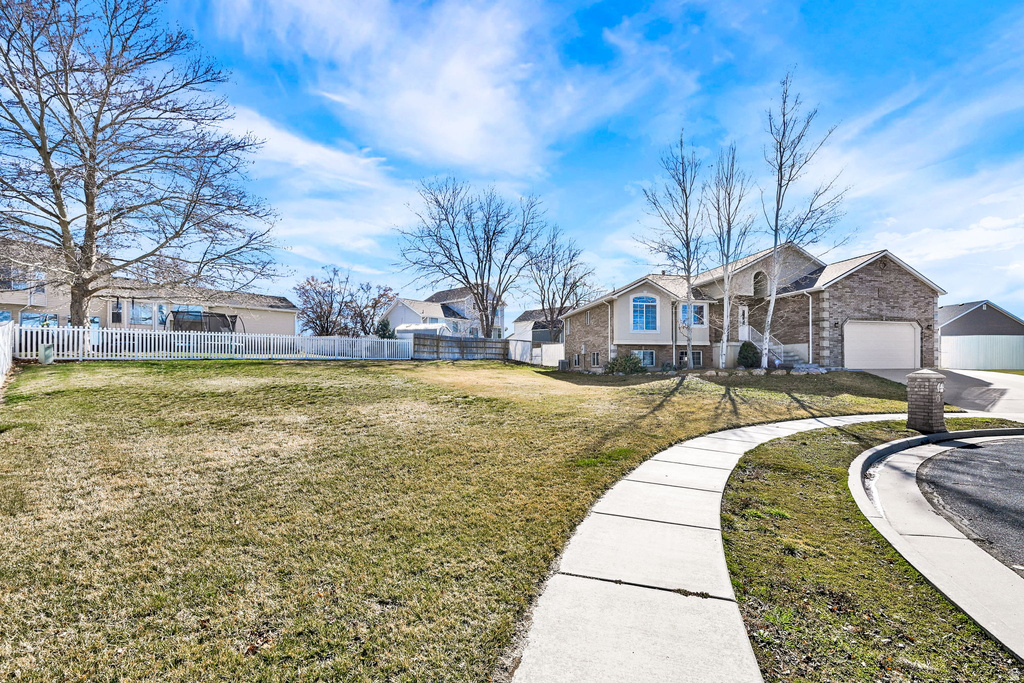 2953 W 4650 S Roy, UT 84067