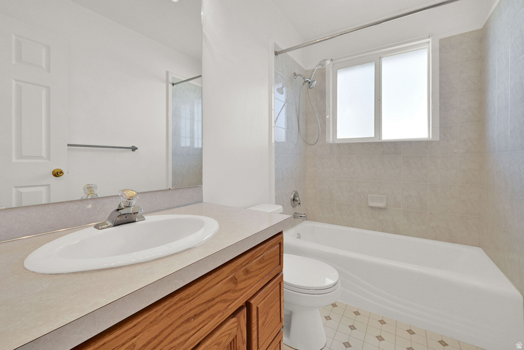 2953 W 4650 S Roy, UT 84067