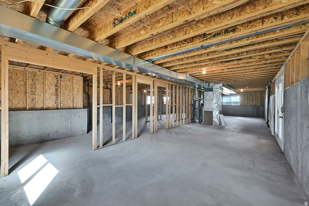 2953 W 4650 S Roy, UT 84067