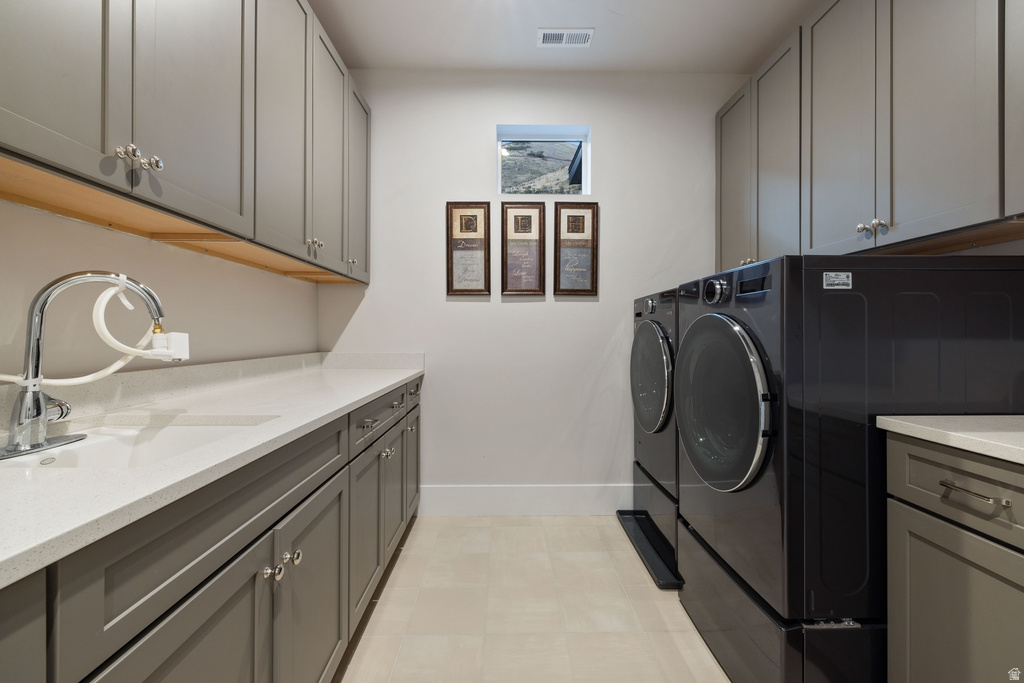 1876 W OAKWOOD CIR Lehi, UT 84043