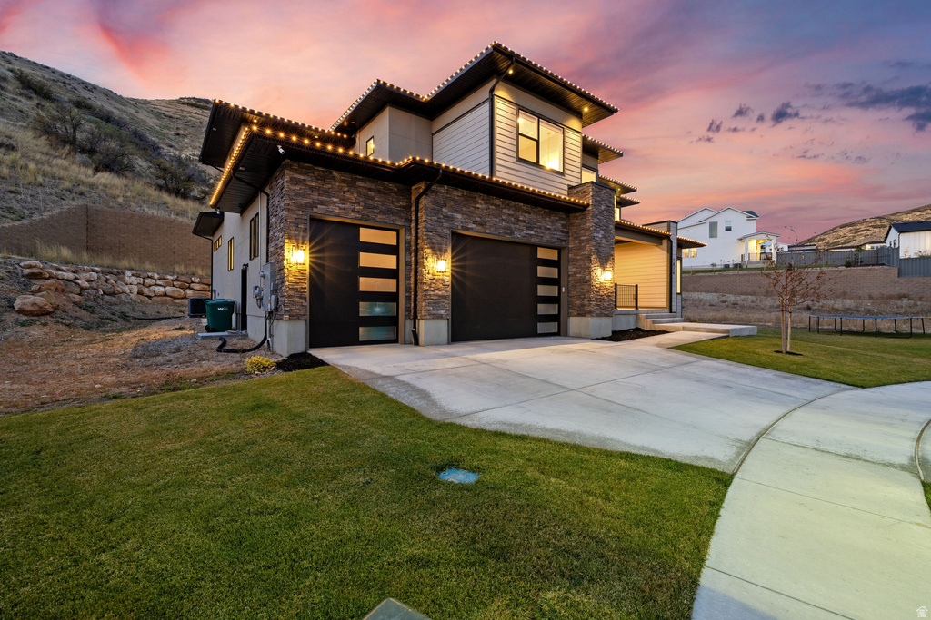 1876 W OAKWOOD CIR Lehi, UT 84043