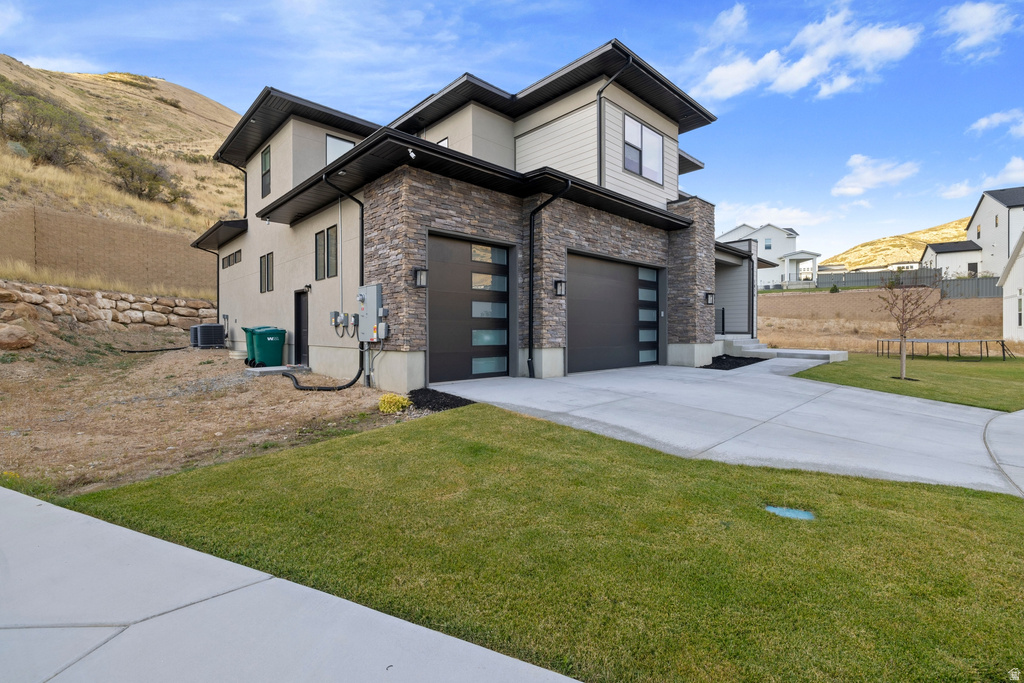 1876 W OAKWOOD CIR Lehi, UT 84043