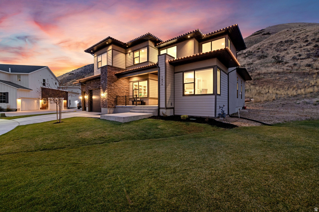 1876 W OAKWOOD CIR Lehi, UT 84043