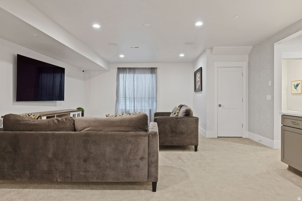 1876 W OAKWOOD CIR Lehi, UT 84043