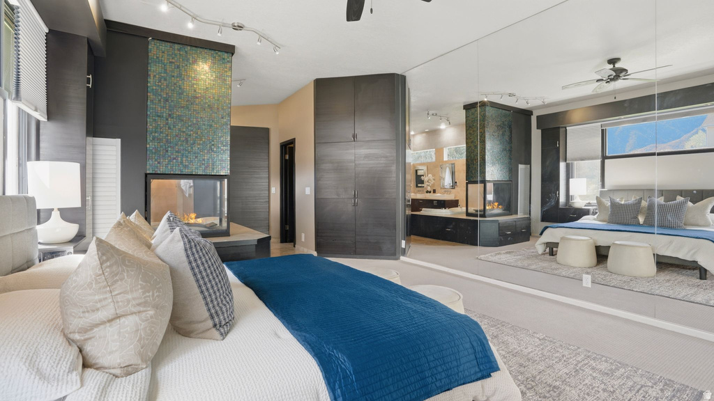 1 QUIETWOOD LN Sandy, UT 84092