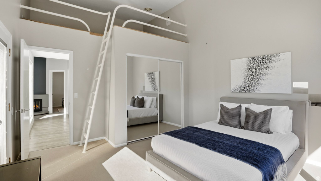 1 QUIETWOOD LN Sandy, UT 84092