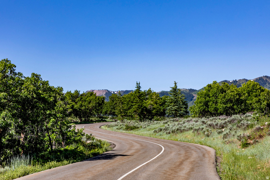 1625 W RED HAWK TRL Park City, UT 84098