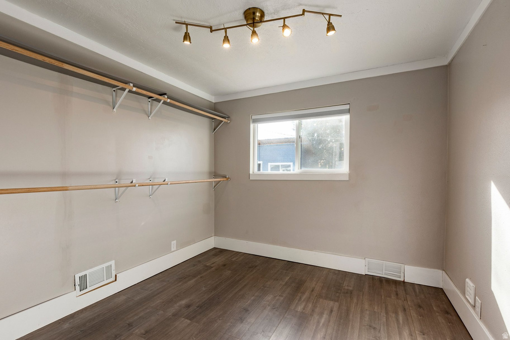 33 W WICKER LN Bountiful, UT 84010