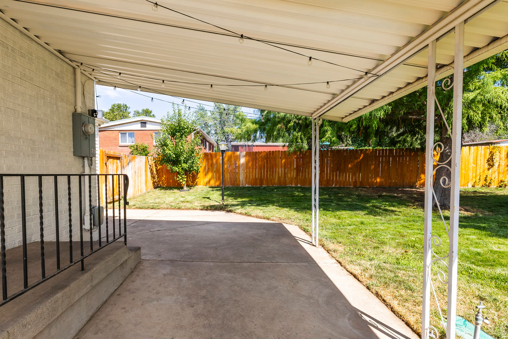 33 W WICKER LN Bountiful, UT 84010