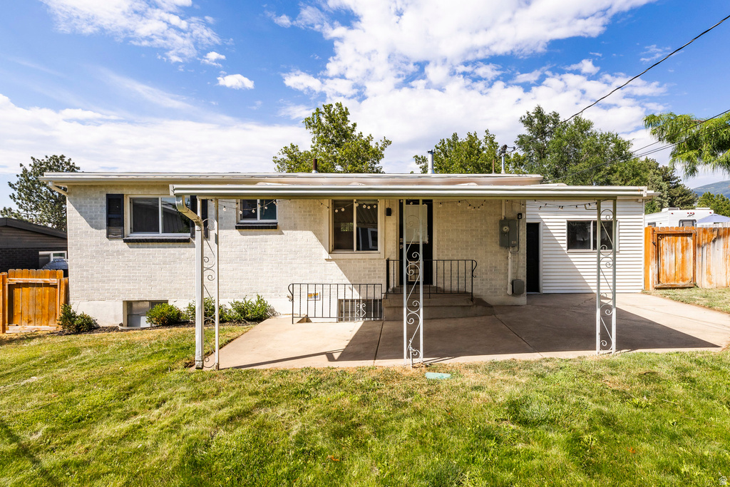 33 W WICKER LN Bountiful, UT 84010