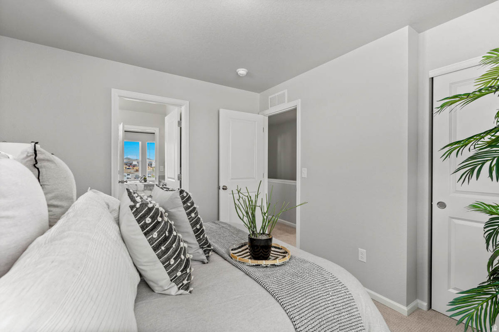 469 E KANAB CREEK DR Saratoga Springs, UT 84045