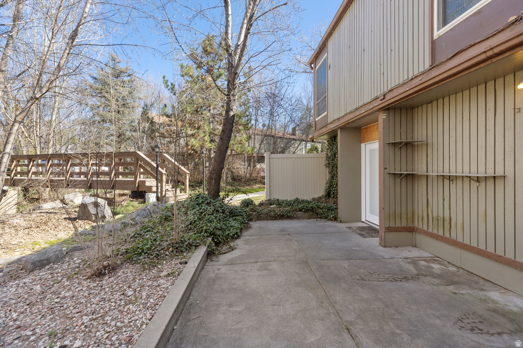 5489 S WILLOW LN Murray, UT 84107