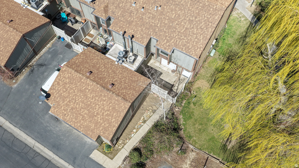 5489 S WILLOW LN Murray, UT 84107