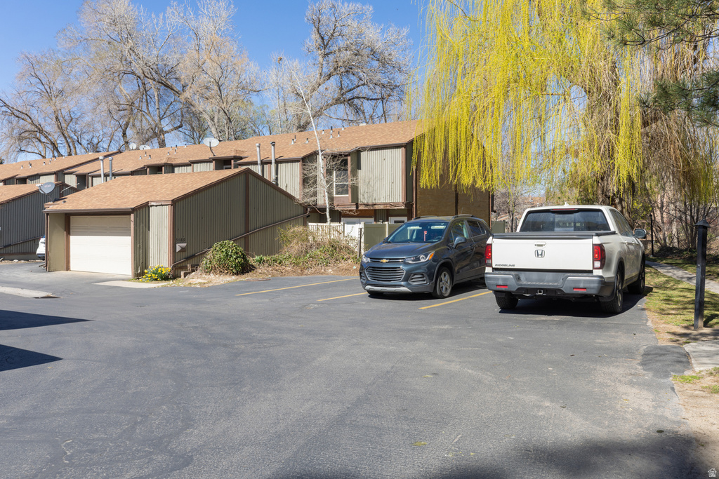 5489 S WILLOW LN Murray, UT 84107