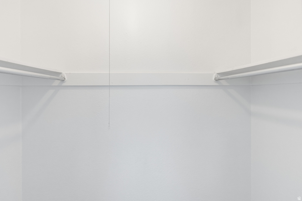 5489 S WILLOW LN Murray, UT 84107