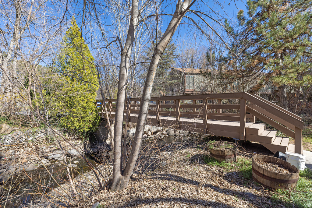 5489 S WILLOW LN Murray, UT 84107