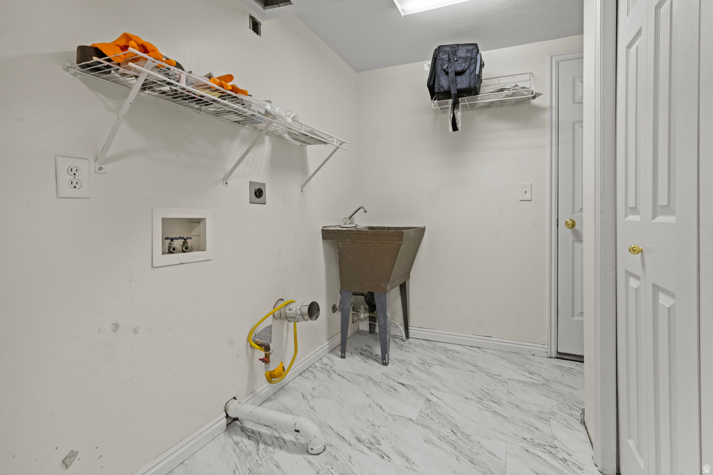 1016 E 2600 N North Ogden, UT 84414