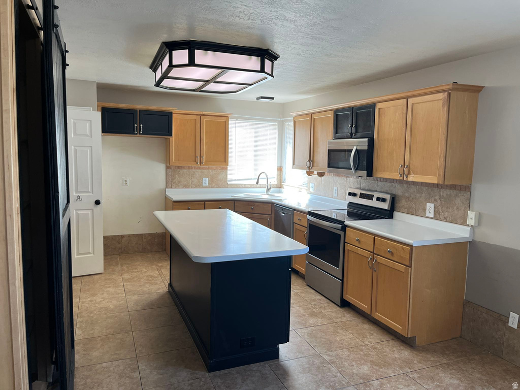 153 E COUNTRY CLUB DR Stansbury Park, UT 84074