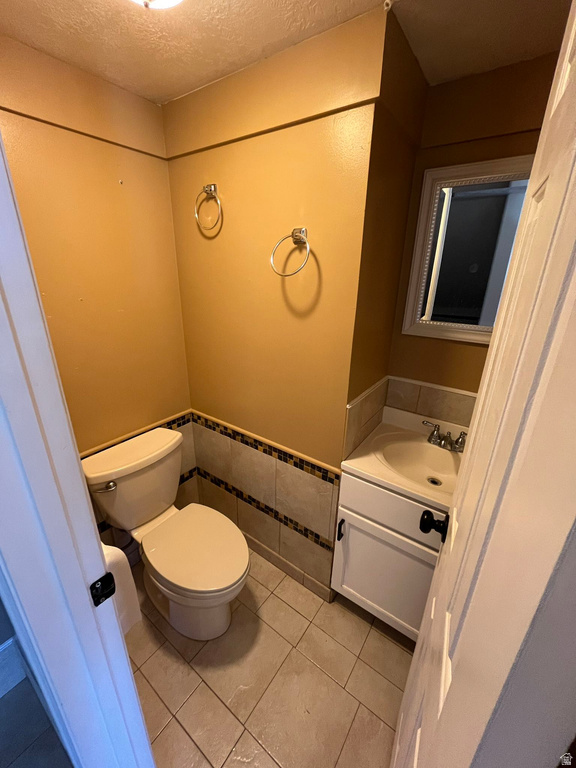 153 E COUNTRY CLUB DR Stansbury Park, UT 84074