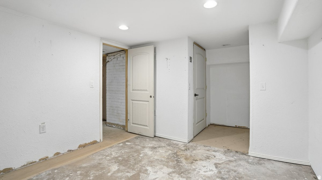 148 S GRASSY TRAIL DR East Carbon, UT 84520