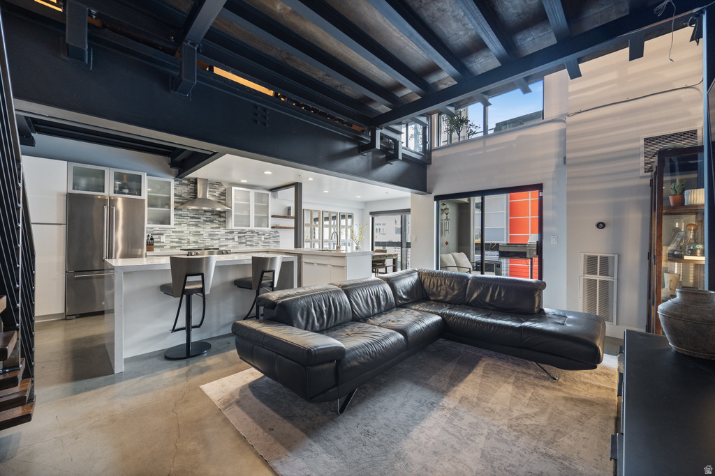 328 W 200 S #607 Salt Lake City, UT 84103