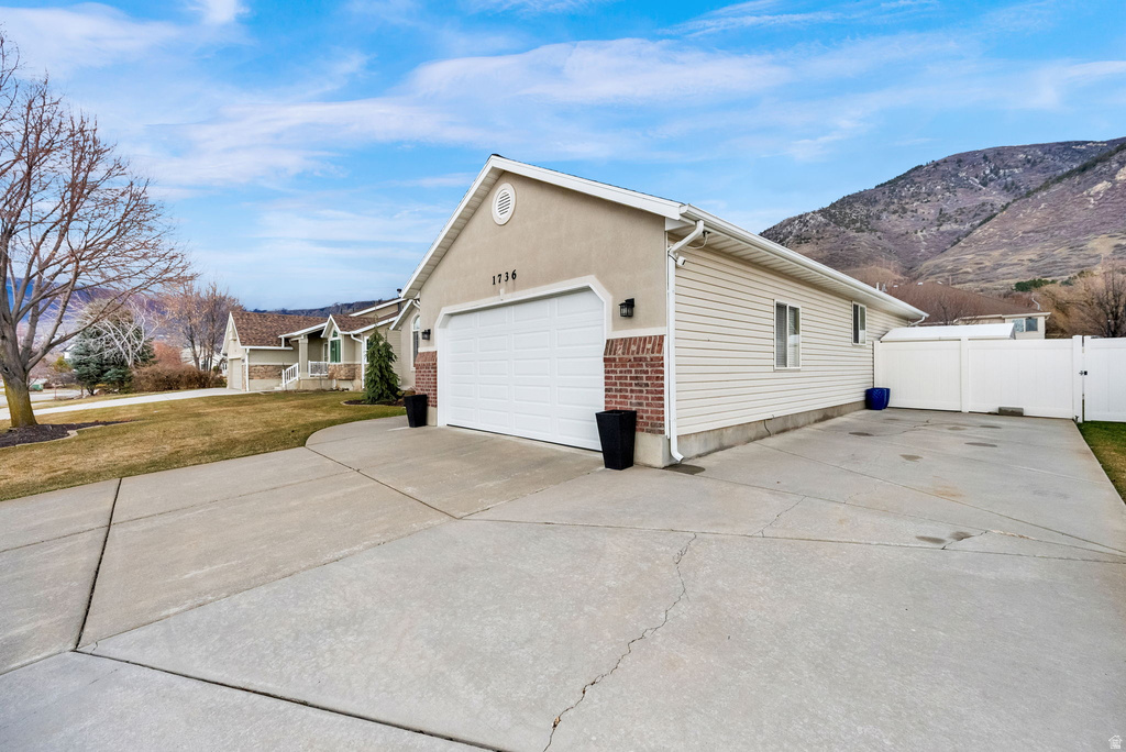 1736 N 900 E North Ogden, UT 84414