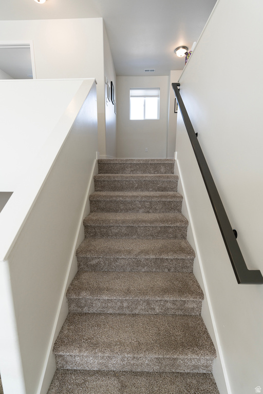 2537 2537 W. 3230 Syracuse, UT 84075