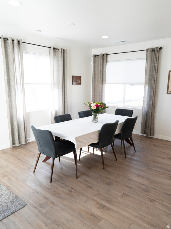 2537 2537 W. 3230 Syracuse, UT 84075