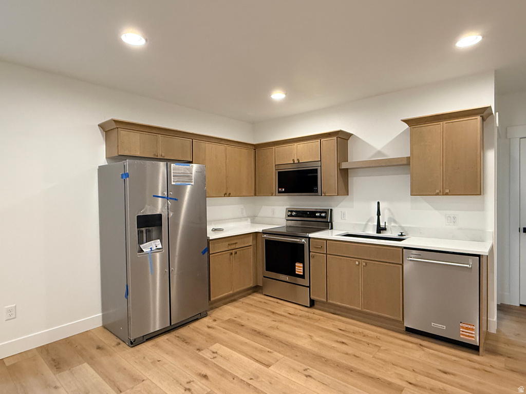 163 W HACKBERRY RD #6527 Vineyard, UT 84059